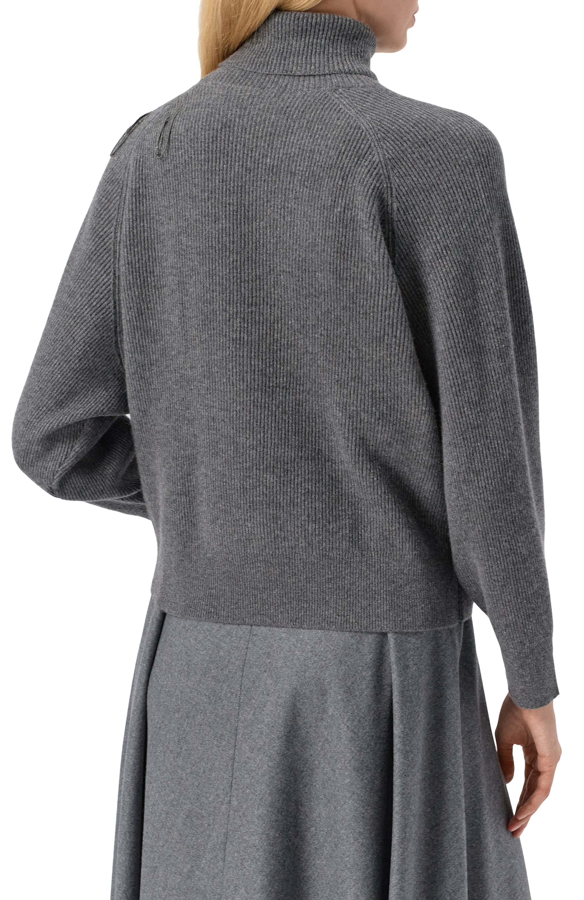 Кашемировый свитер BRUNELLO CUCINELLI серого цвета по цене 422000 руб., арт. M12218903, фото 4 Кашемировый свитер BRUNELLO CUCINELLI, арт. M12218903, фото 4