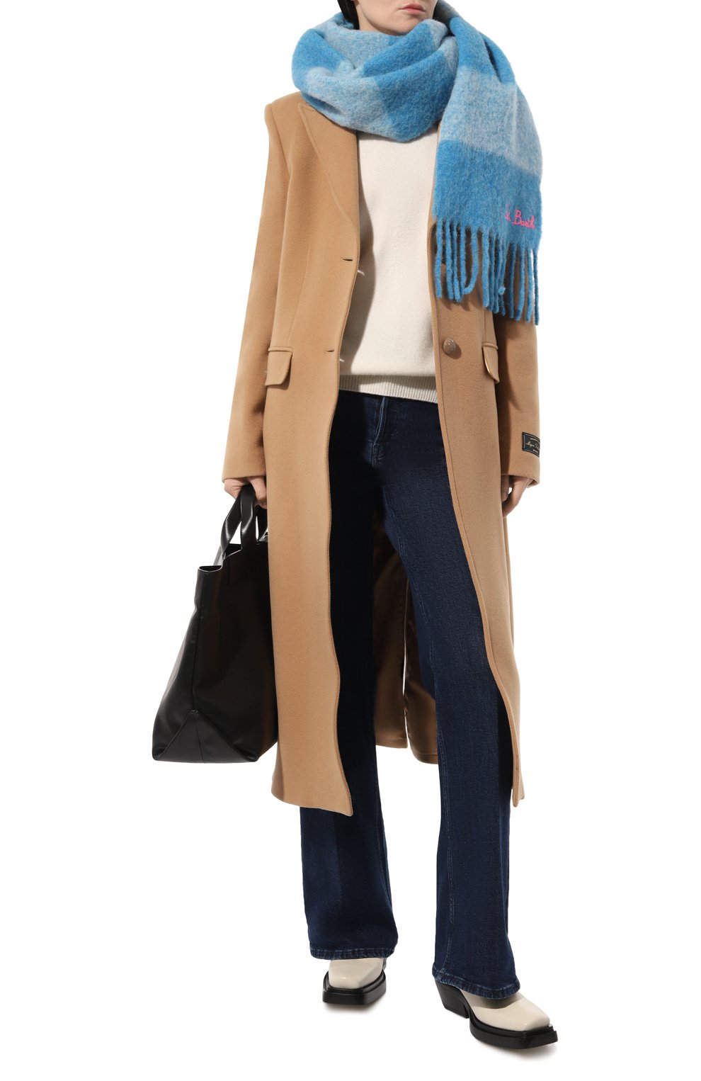 Шарф MC2 SAINT BARTH голубого цвета по цене 11500 руб., арт. STBA/BLANKET SCARF L/00347E, фото 2 Шарф MC2 SAINT BARTH, арт. STBA/BLANKET SCARF L/00347E, фото 2