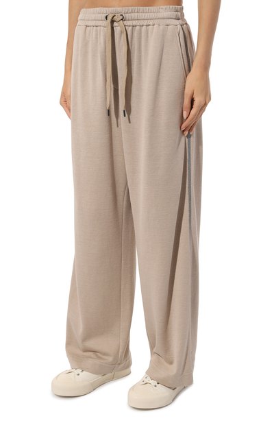 Брюки из хлопка и шелка BRUNELLO CUCINELLI бежевого цвета по цене 211000 руб., арт. MD828SM689, фото 3 Брюки из хлопка и шелка BRUNELLO CUCINELLI, арт. MD828SM689, фото 3