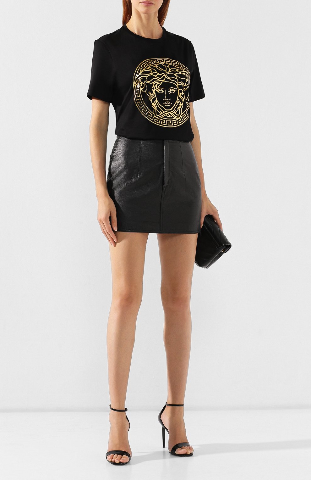 Хлопковая футболка VERSACE черного цвета по цене 31150 руб., арт. A83864/A201952, фото 2 Хлопковая футболка VERSACE, арт. A83864/A201952, фото 2