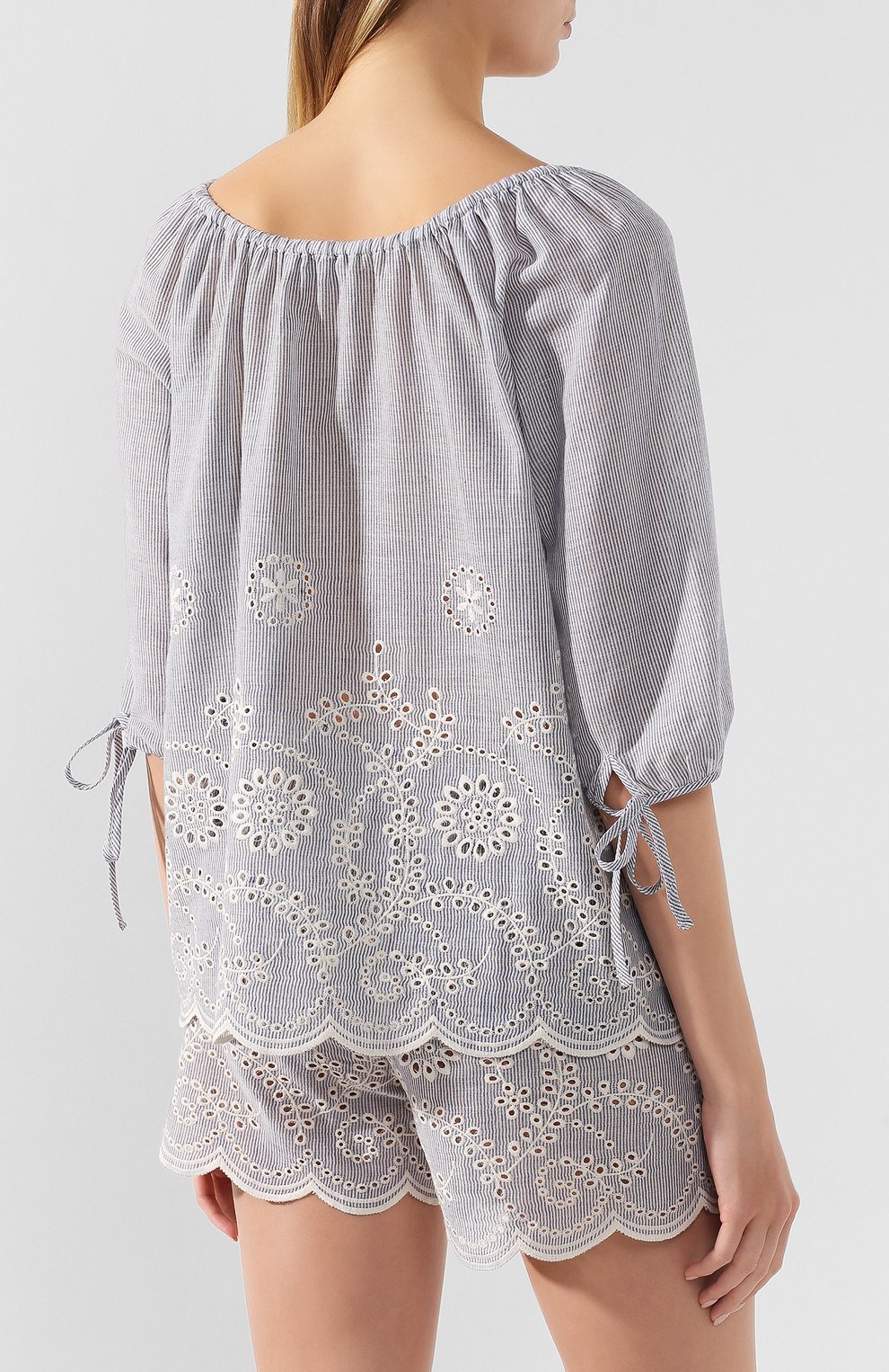 Блузка EVA B.BITZER голубого цвета по цене 23400 руб., арт. 10310533, фото 4 Блузка EVA B.BITZER, арт. 10310533, фото 4