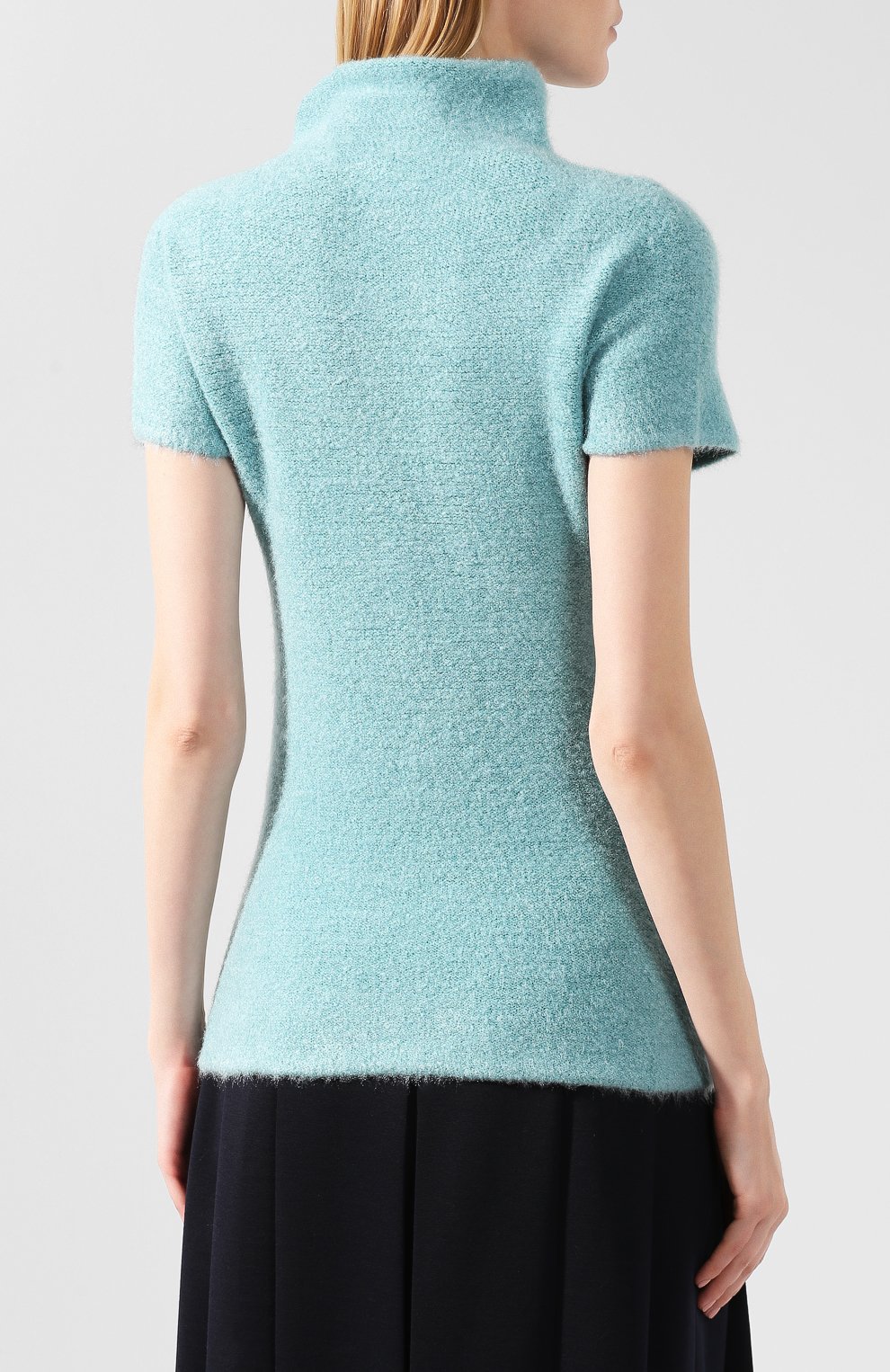 Топ из вискозы GIORGIO ARMANI бирюзового цвета по цене 57950 руб., арт. 6GAMA4/AMA9Z, фото 4 Топ из вискозы GIORGIO ARMANI, арт. 6GAMA4/AMA9Z, фото 4