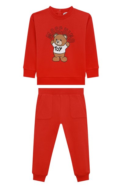 Комплект из свитшота и брюк MOSCHINO красного цвета по цене 17800 руб., арт. MUK03P/LCA40, фото 1 Комплект из свитшота и брюк MOSCHINO, арт. MUK03P/LCA40, фото 1