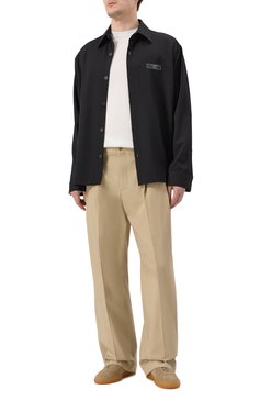Мужская шерстяная куртка-рубашка BALMAIN черного цвета, арт. DH0HS391/WB01 | Фото 2 (Драгоценные камни: Проставлено; Материал сплава: Проставлено; Материал внешний: Шерсть; Рукава: Длинные; Манжеты: На пуговицах; Случай: Повседневный; Принт: Однотонные; Длина (для топов): Стандартные; Воротник: Кент; Стили: Минимализм, Кэжуэл)