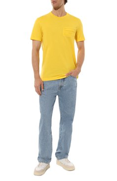 Мужская хлопковая футболка DOLCE & GABBANA желтого цвета, арт. G8P07Z/FU7EQ | Фото 2 (Принт: Без принта; Рукава: Короткие; Длина (для топов): Стандартные; Материал сплава: Проставлено; Материал внешний: Хлопок; Стили: Спорт-шик; Драгоценные камни: Проставлено)