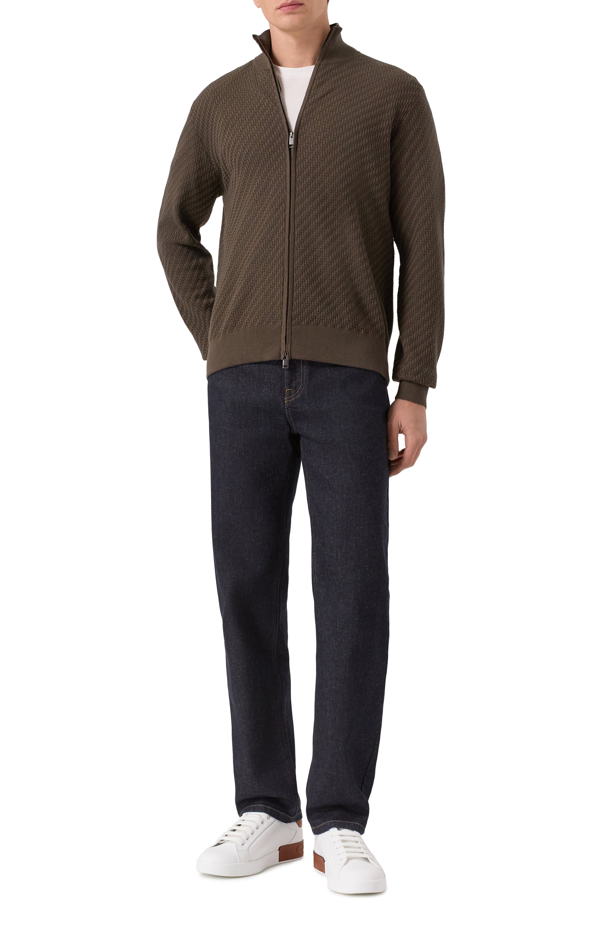 Кардиган из хлопка и шелка BRIONI темно-коричневого цвета по цене 198500 руб., арт. UMT20L/PAK22, фото 2 Кардиган из хлопка и шелка BRIONI, арт. UMT20L/PAK22, фото 2