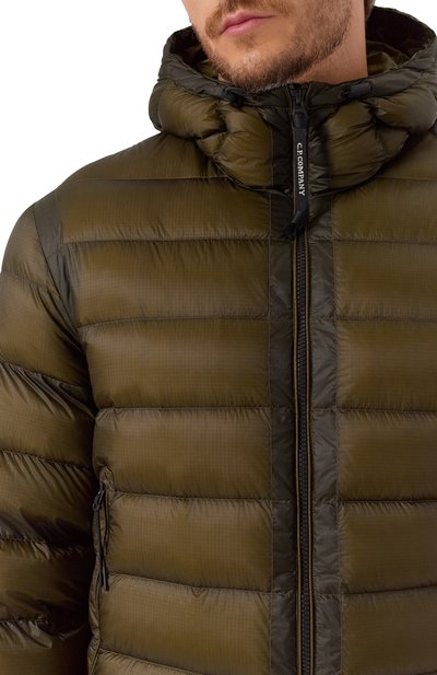 Пуховик C.P. COMPANY хаки цвета по цене 56800 руб., арт. 19CM0W002A110416A, фото 5 Пуховик C.P. COMPANY, арт. 19CM0W002A110416A, фото 5