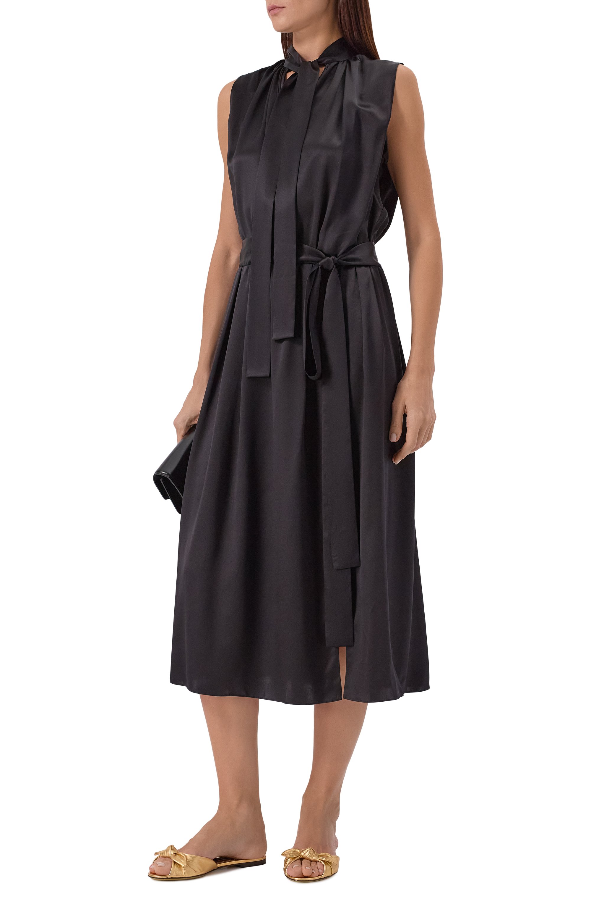 Кожаные шлепанцы bianca DOLCE & GABBANA золотого цвета по цене 85700 руб., арт. CQ0620/A1016, фото 3 Кожаные шлепанцы bianca DOLCE & GABBANA, арт. CQ0620/A1016, фото 3