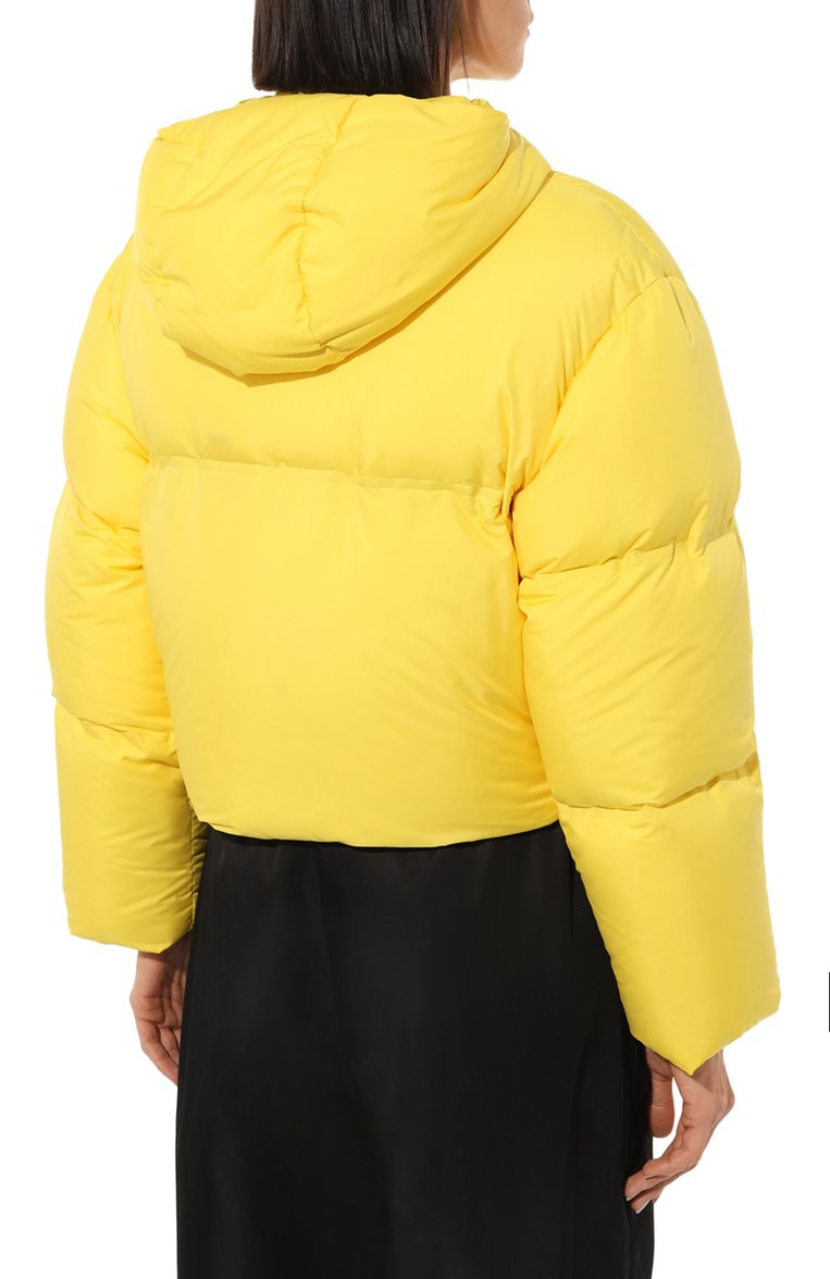 Женский пуховик prada linea rossa PRADA желтого цвета, арт. 291698-1VL2-F0010-192 | Фото 4 (Материал внешний: Синтетический материал; Стили: Спорт-шик; Рукава: Длинные; Длина (верхняя одежда): Короткие; Материал сплава: Проставлено; Драгоценные камни: Проставлено; Кросс-КТ: Пуховик)