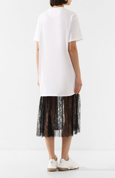 Хлопковое платье VALENTINO белого цвета по цене 168500 руб., арт. TB3MJ00Z589, фото 4 Хлопковое платье VALENTINO, арт. TB3MJ00Z589, фото 4