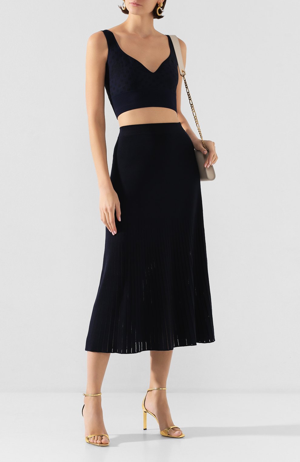 Топ из вискозы ALEXANDER MCQUEEN темно-синего цвета по цене 86550 руб., арт. 622724/Q1AN7, фото 2 Топ из вискозы ALEXANDER MCQUEEN, арт. 622724/Q1AN7, фото 2