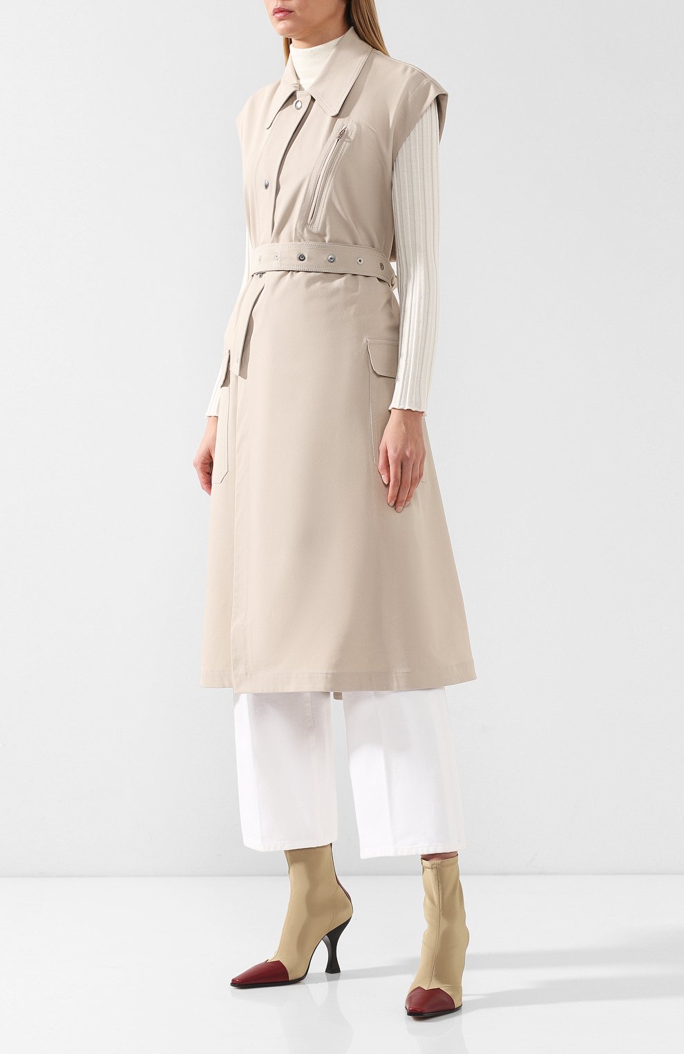 Пальто без рукавов MRZ бежевого цвета по цене 124000 руб., арт. S19-0214, фото 3 Пальто без рукавов MRZ, арт. S19-0214, фото 3