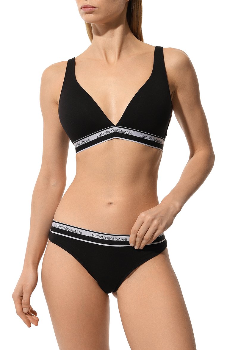 Женские комплект из двух пар трусов EMPORIO ARMANI черного цвета, арт. 163337/4R227 | Фото 2 (Нос: Не проставлено; Материал внешний: Хлопок)