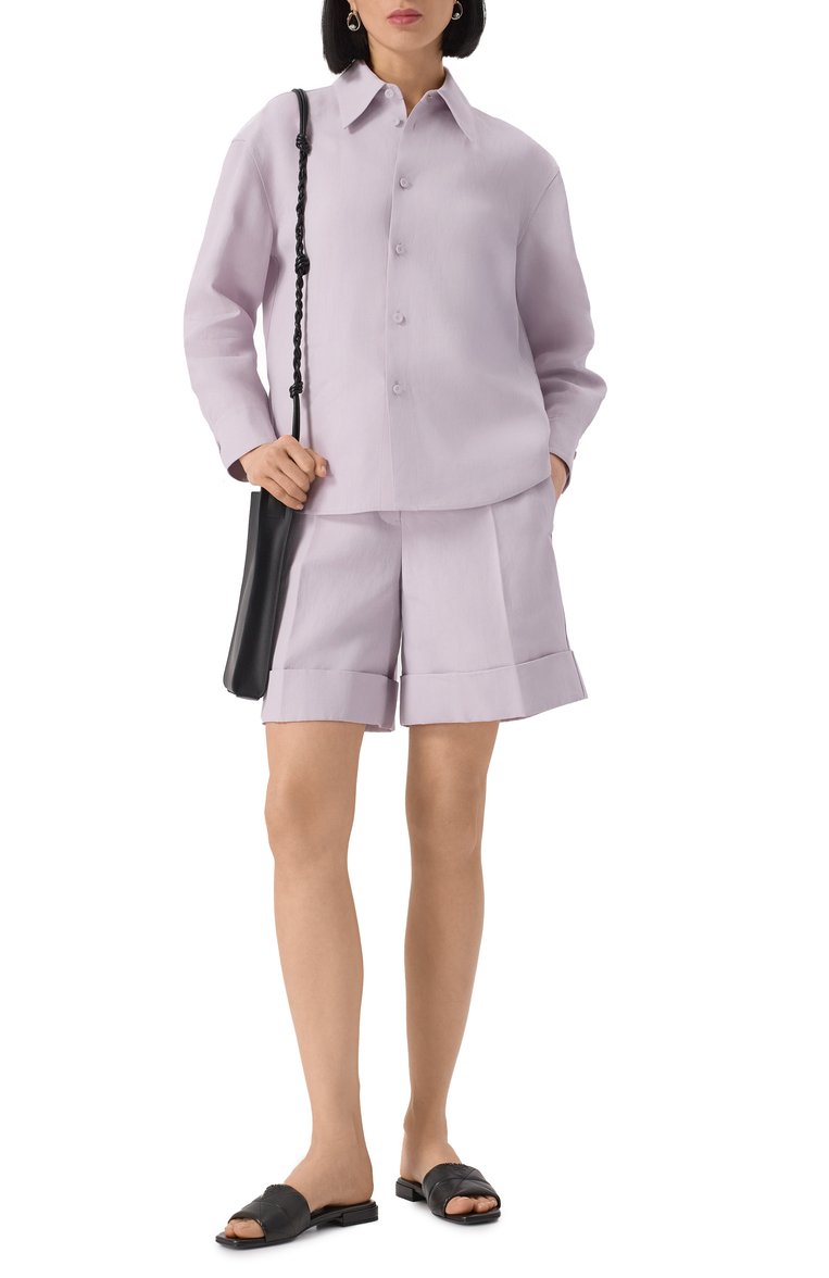 Женские льняные шорты JIL SANDER сиреневого цвета, арт. J02KA0323/J60001 | Фото 2 (Длина Ж (юбки, платья, шорты): Мини; Материал внешний: Лен; Кросс-КТ: костюм; Стили: Минимализм; Автоматизация состава: Проставлено; Автоматизация ТО: Проставлено)