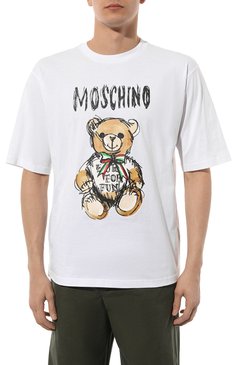 Мужская хлопковая футболка MOSCHINO белого цвета, арт. V0717/0241 | Фото 3 (Рукава: Короткие; Длина (для топов): Стандартные; Стили: Гранж; Принт: С принтом; Материал сплава: Проставлено; Материал внешний: Хлопок; Драгоценные камни: Проставлено)