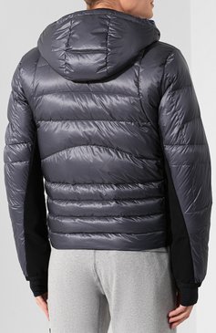 Мужская пуховик mouthe MONCLER GRENOBLE темно-серого цвета, арт. E2-097-41381-85-53071 | Фото 4 (Материал подклада: Синтетический материал; Материал утеплителя: Пух и перо; Статус проверки: Проверена категория; Материал внешний: Синтетический материал; Мужское Кросс-КТ: Пуховик-верхняя одежда, Верхняя одежда; Рукава: Длинные; Длина (верхняя одежда): Короткие; Кросс-КТ: Пуховик, Куртка, другое; Материал сплава: Проставлено; Драгоценные камни: Проставлено; Стили: Кэжуэл)