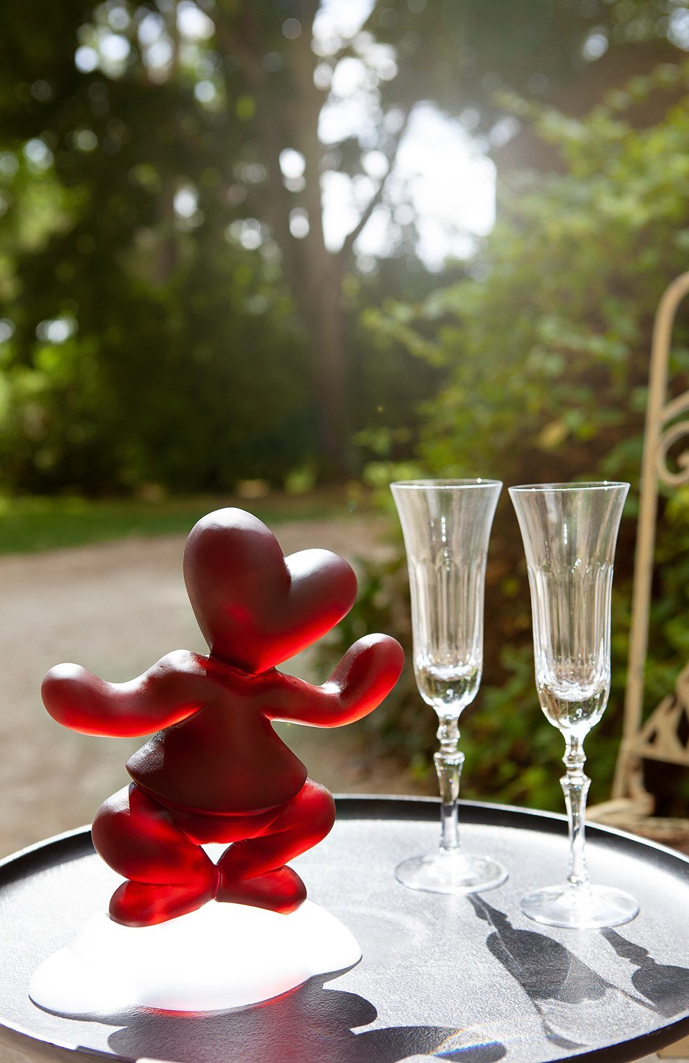 Скульптура mister lover DAUM красного цвета по цене 380000 руб., арт. 05779, фото 2 Скульптура mister lover DAUM, арт. 05779, фото 2