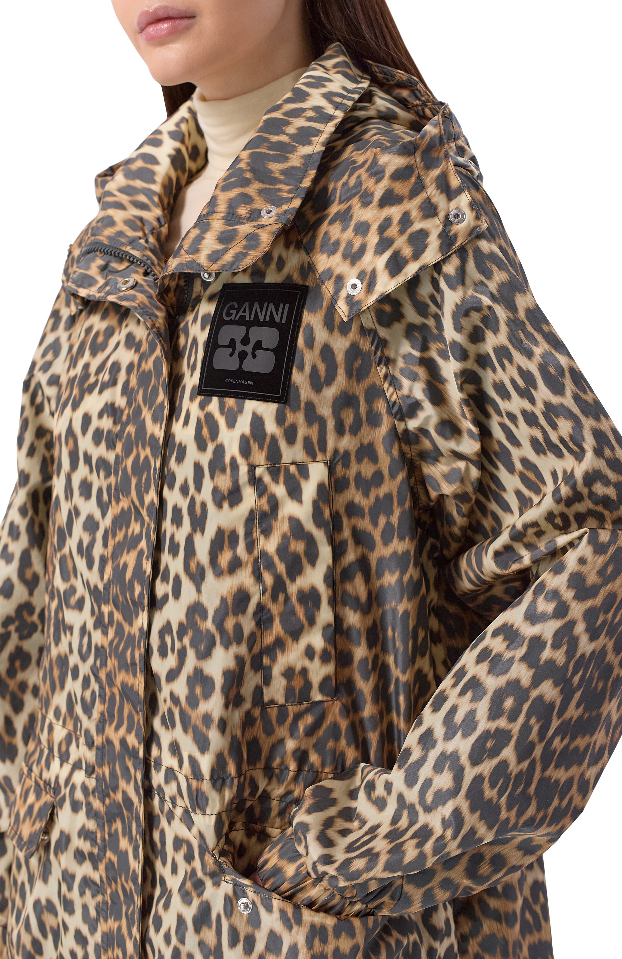 Плащ GANNI леопардового цвета по цене 74700 руб., арт. A1010129, фото 5 Плащ GANNI, арт. A1010129, фото 5