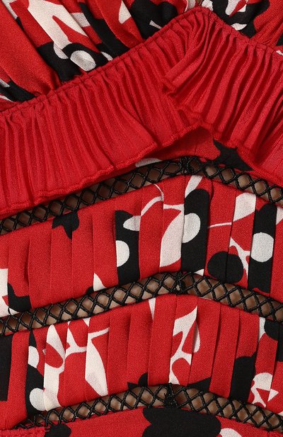 Приталенное мини-платье с оборками и открытыми плечами SELF-PORTRAIT красного цвета по цене 28750 руб., арт. SP16-091S, фото 5 Приталенное мини-платье с оборками и открытыми плечами SELF-PORTRAIT, арт. SP16-091S, фото 5