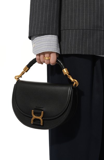 Сумка marcie CHLOÉ черного цвета по цене 237500 руб., арт. CHC23AS604/L14, фото 2 Сумка marcie CHLOÉ, арт. CHC23AS604/L14, фото 2