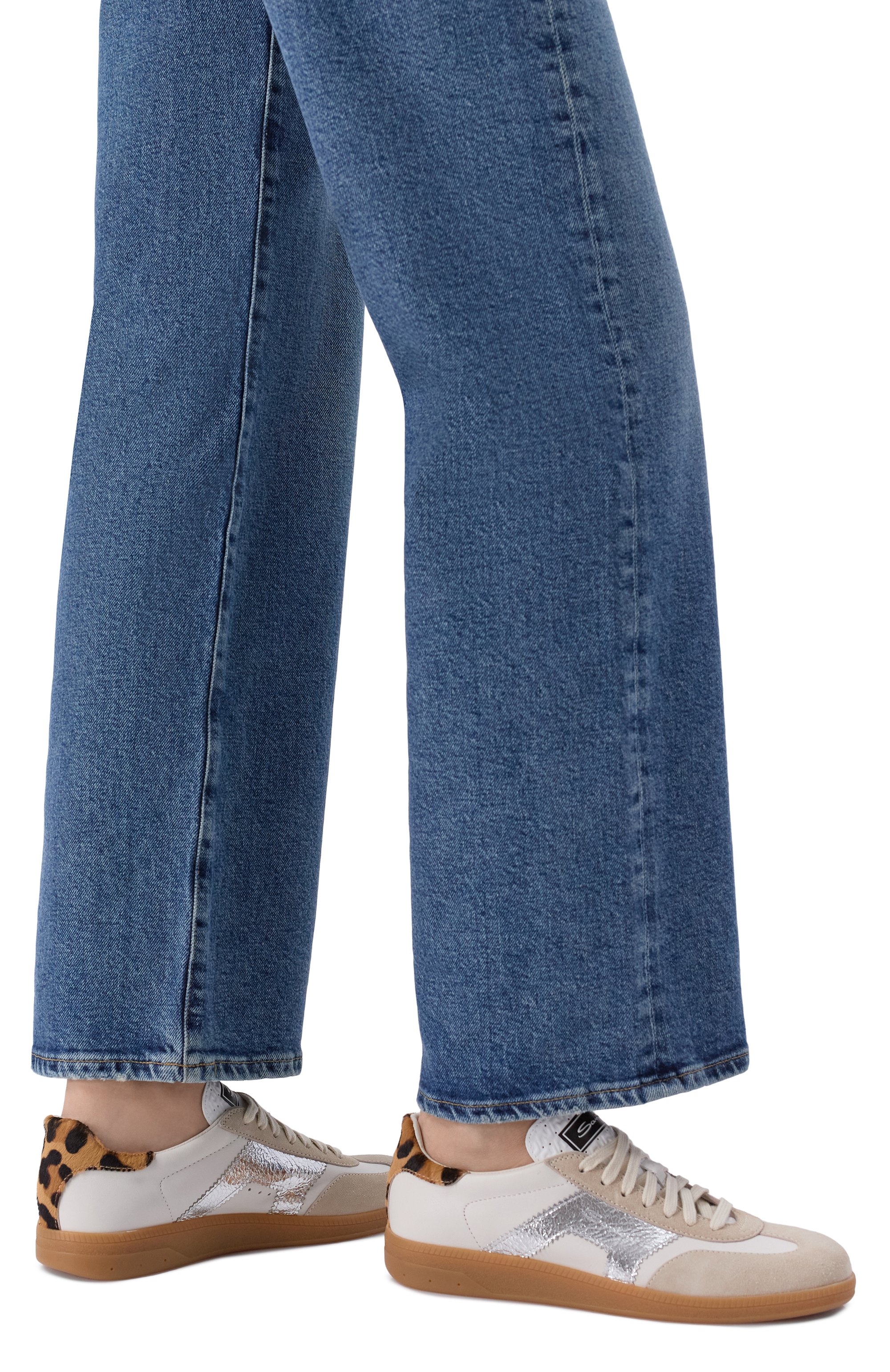 Кожаные кеды SANTONI светло-бежевого цвета по цене 79850 руб., арт. WBPG61261FARCEID, фото 2 Кожаные кеды SANTONI, арт. WBPG61261FARCEID, фото 2