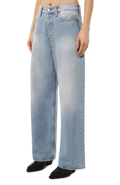 Джинсы ACNE STUDIOS голубого цвета по цене 52750 руб., арт. ACNE STUDI0S 1981F FN LIGHT BLUE VINTAGE/A00431, фото 3 Джинсы ACNE STUDIOS, арт. ACNE STUDI0S 1981F FN LIGHT BLUE VINTAGE/A00431, фото 3