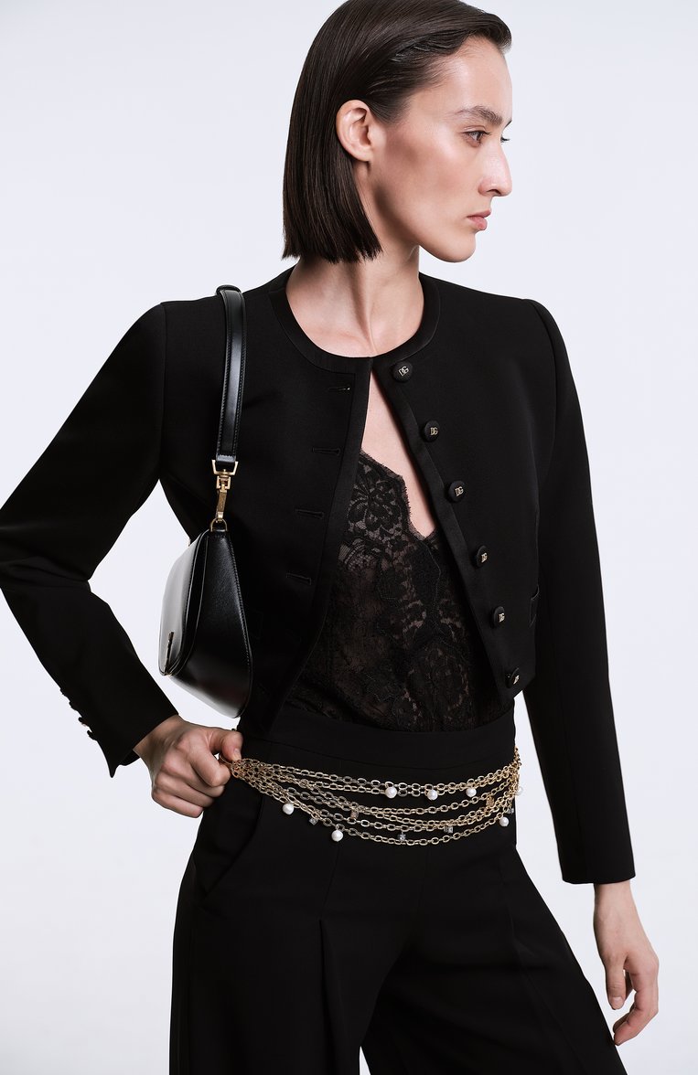 Женский жакет из шерсти и ш�елка DOLCE & GABBANA черного цвета, арт. F27CPT/FUBGE | Фото 8 (Длина (для топов): Укороченные; Рукава: Длинные; Материал внешний: Шерсть; Кросс-КТ: костюм; 1-2-бортные: Однобортные; Женское Кросс-КТ: Жакет-одежда; Стили: Классический; Автоматизация ТО: Проставлено; Размерность: Идёт в размер; Автоматизация состава: Проставлено)