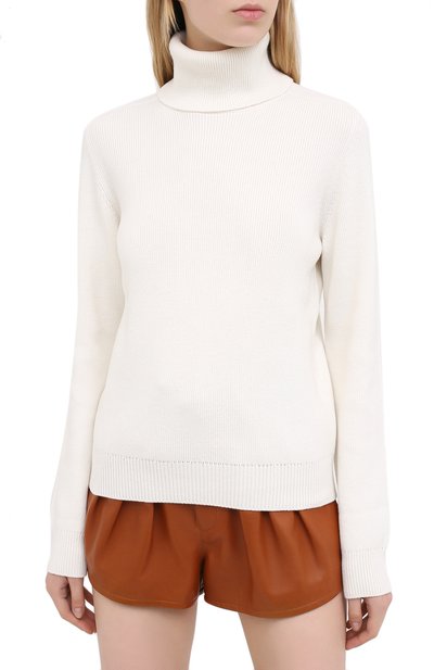 Кашемировая водолазка SAINT LAURENT белого цвета по цене 138500 руб., арт. 633329/YA20L, фото 3 Кашемировая водолазка SAINT LAURENT, арт. 633329/YA20L, фото 3