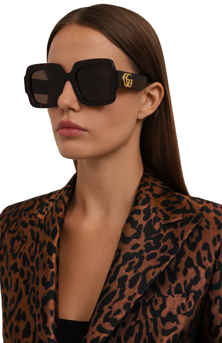 Женские солнцезащитные очки GUCCI коричневого цвета, арт. GG1547S 002 | Фото 2 (Нос: Не проставлено; Региональные ограничения белый список (Axapta Mercury): Не проставлено; Материал: Пластик; Тип очков: С/з; Оптика Гендер: оптика-женское; Очки форма: Квадратные)
