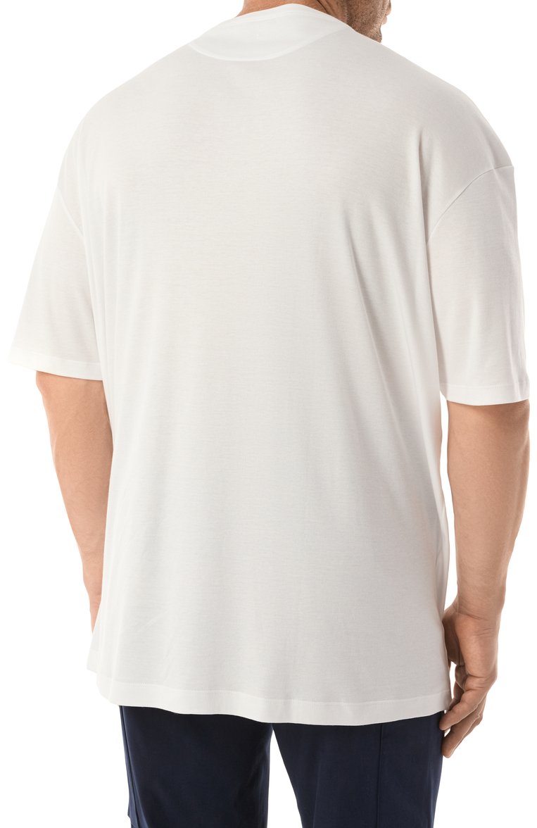 Мужская футболка PAUL&SHARK белого цвета, арт. 25411026/5XL | Фото 4 (Длина (для топов): Удлиненные; Драгоценные камни: Проставлено; Материал сплава: Проставлено; Рукава: Короткие, 3/4; Принт: Без принта; Стили: Кэжуэл; Big sizes: Big Sizes; Материал внешний: Хлопок; Кросс-КТ: Джерси; Мужское Кросс-КТ: Футболка-одежда)