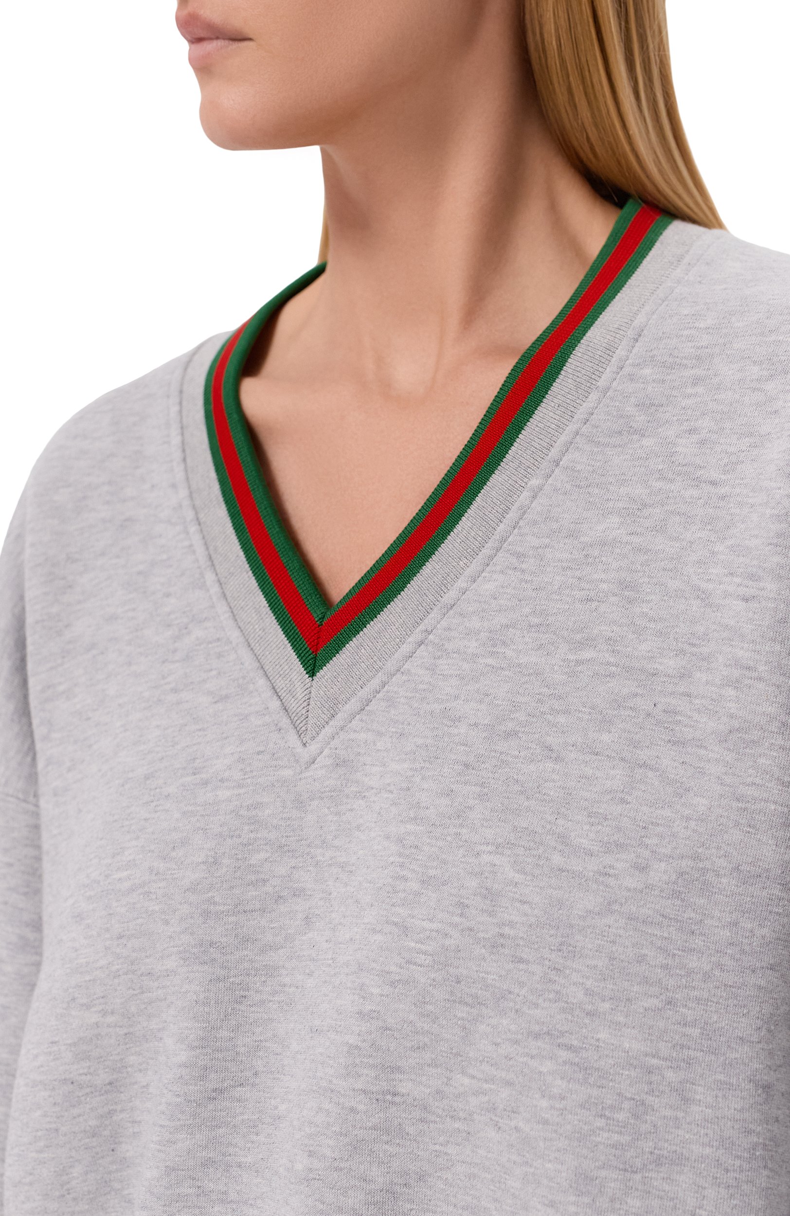 Свитшот GUCCI серого цвета по цене 136500 руб., арт. 847933/XJHIR, фото 5 Свитшот GUCCI, арт. 847933/XJHIR, фото 5