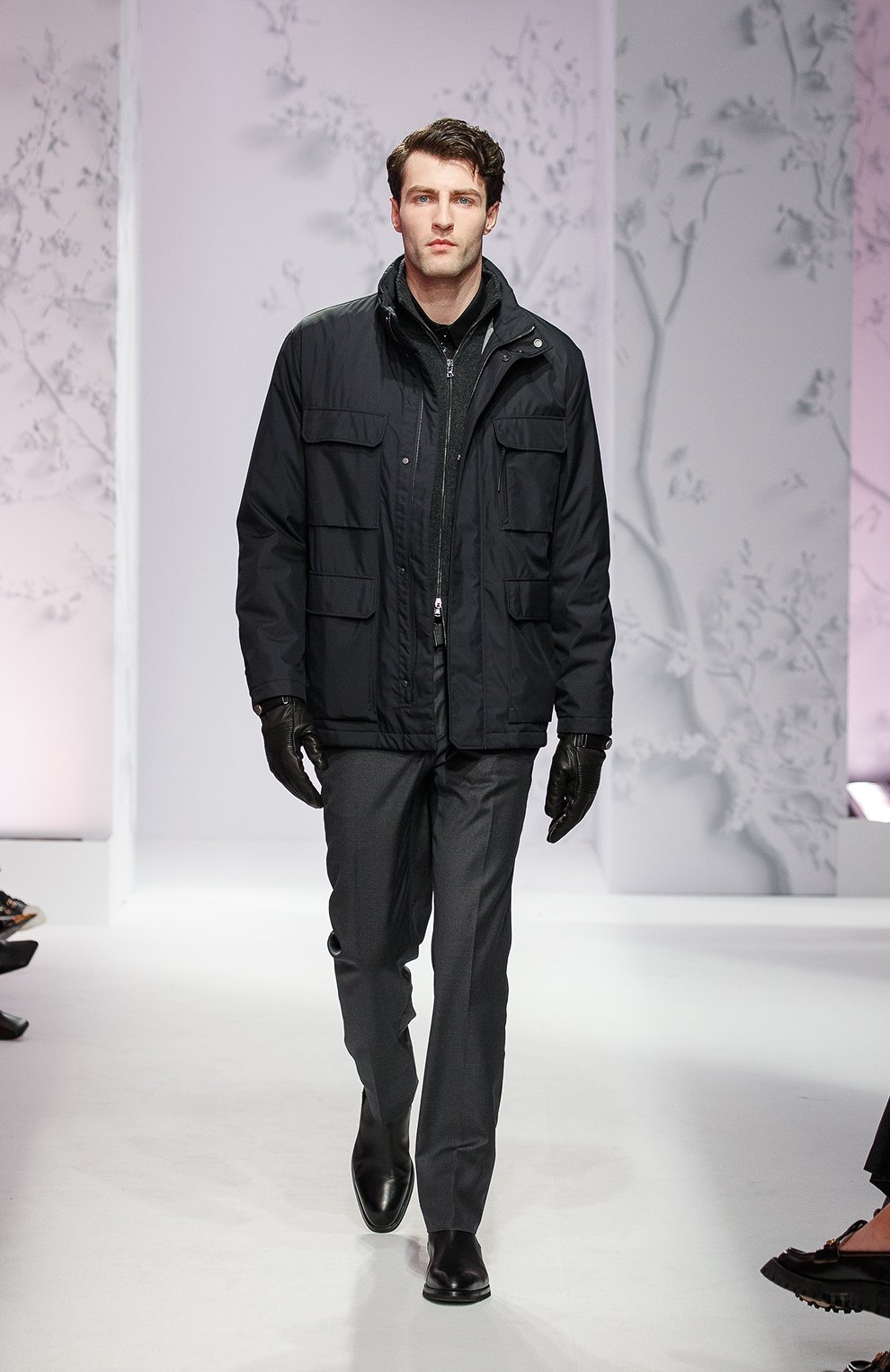 Шерстяная рубашка DOLCE & GABBANA черного цвета по цене 141500 руб., арт. G5MD1T/FU21Q, фото 7 Шерстяная рубашка DOLCE & GABBANA, арт. G5MD1T/FU21Q, фото 7