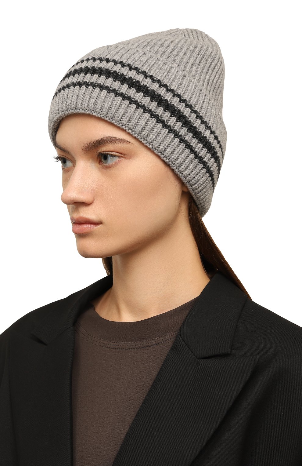 Шапка из кашемира и шерсти DESTIN светло-серого цвета по цене 12900 руб., арт. DAW3SPENNY, фото 2 Шапка из кашемира и шерсти DESTIN, арт. DAW3SPENNY, фото 2