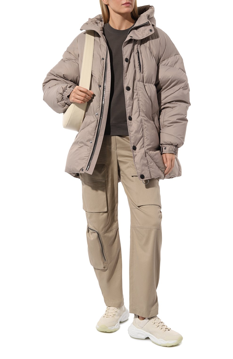 Пуховик ERMA бежевого цвета по цене 71500 руб., арт. FW0619, фото 2 Пуховик ERMA, арт. FW0619, фото 2