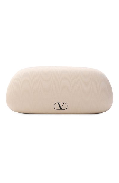 Солнцезащитные очки VALENTINO черного цвета по цене 46300 руб., арт. VG0016S-001 53, фото 4 Солнцезащитные очки VALENTINO, арт. VG0016S-001 53, фото 4