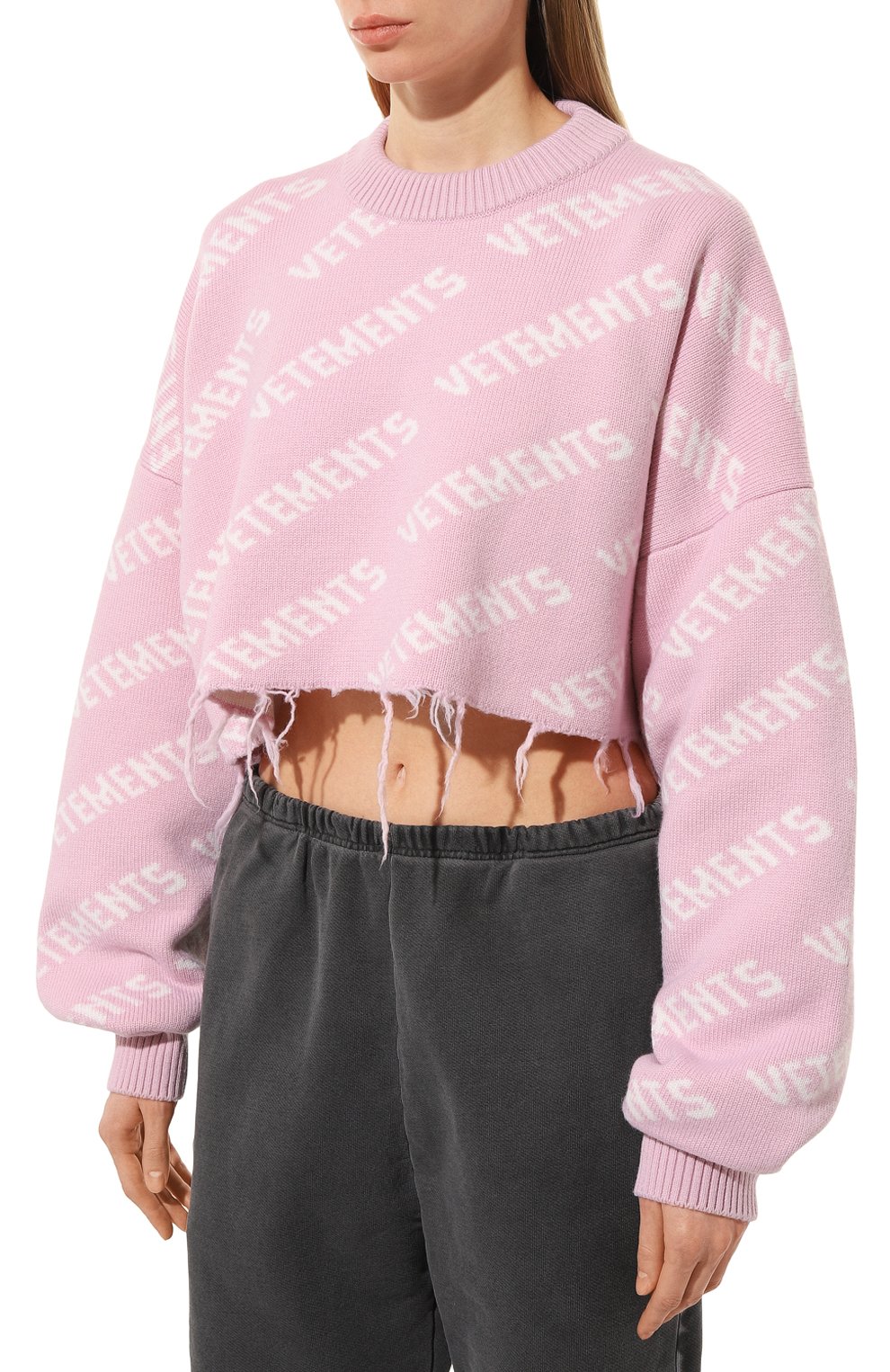 Шерстяной свитер VETEMENTS розового цвета по цене 99750 руб., арт. UE63KN900P, фото 3 Шерстяной свитер VETEMENTS, арт. UE63KN900P, фото 3