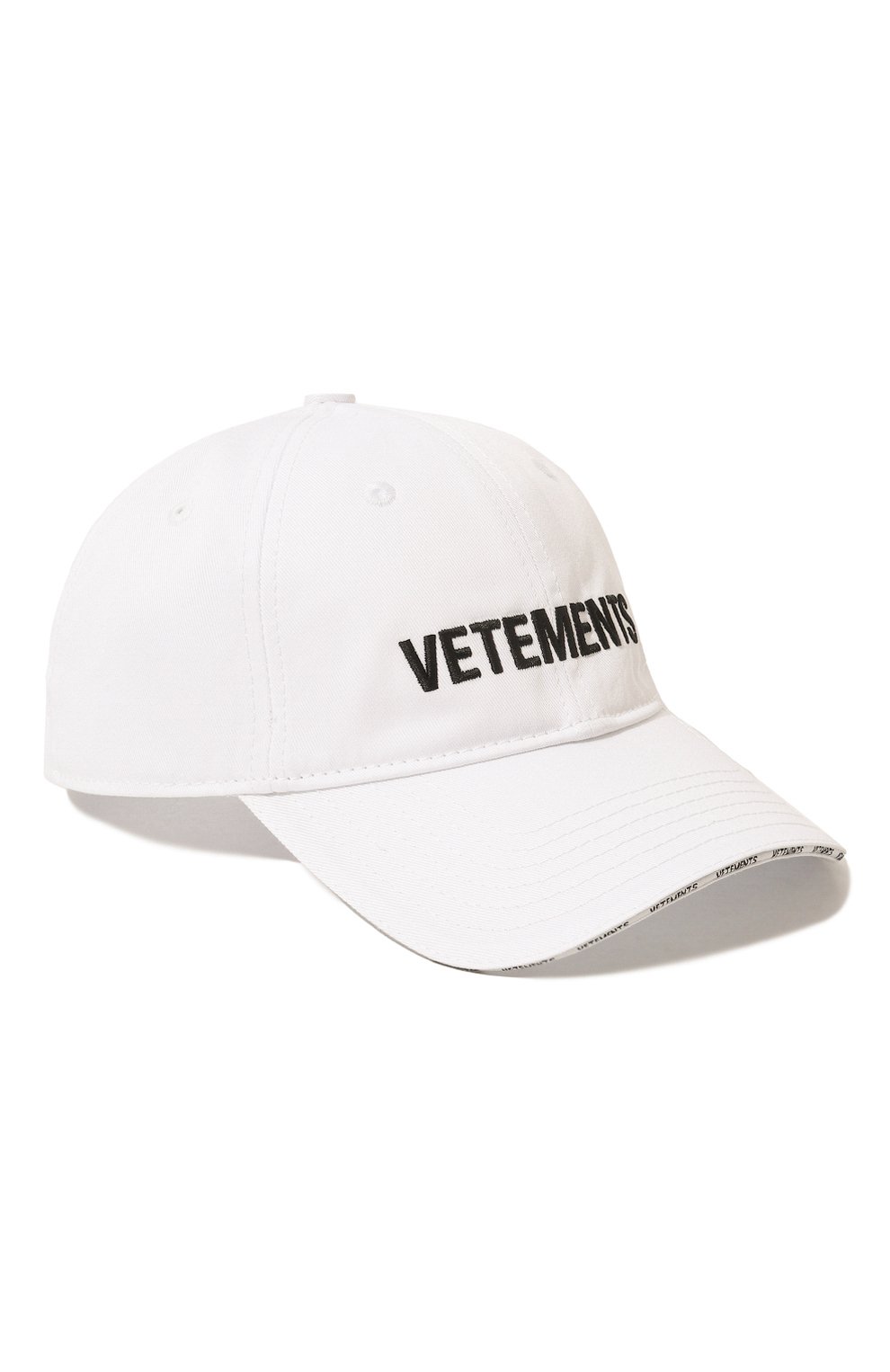 Хлопковая бейсболка VETEMENTS белого цвета по цене 43150 руб., арт. UE63CA100W, фото 1 Хлопковая бейсболка VETEMENTS, арт. UE63CA100W, фото 1