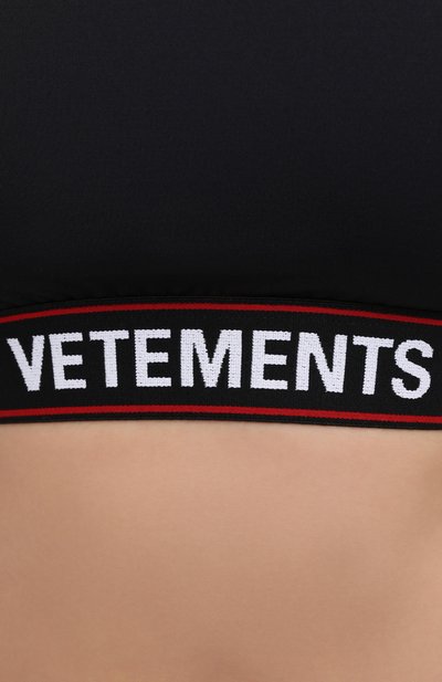 Топ VETEMENTS черного цвета по цене 22300 руб., арт. WE51T0100B 1332/BLACK, фото 5 Топ VETEMENTS, арт. WE51T0100B 1332/BLACK, фото 5