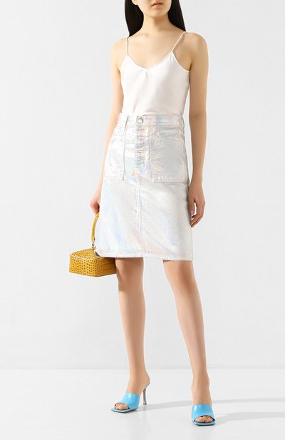 Джинсовая юбка HELMUT LANG серебряного цвета по цене 47250 руб., арт. K01DW301, фото 2 Джинсовая юбка HELMUT LANG, арт. K01DW301, фото 2