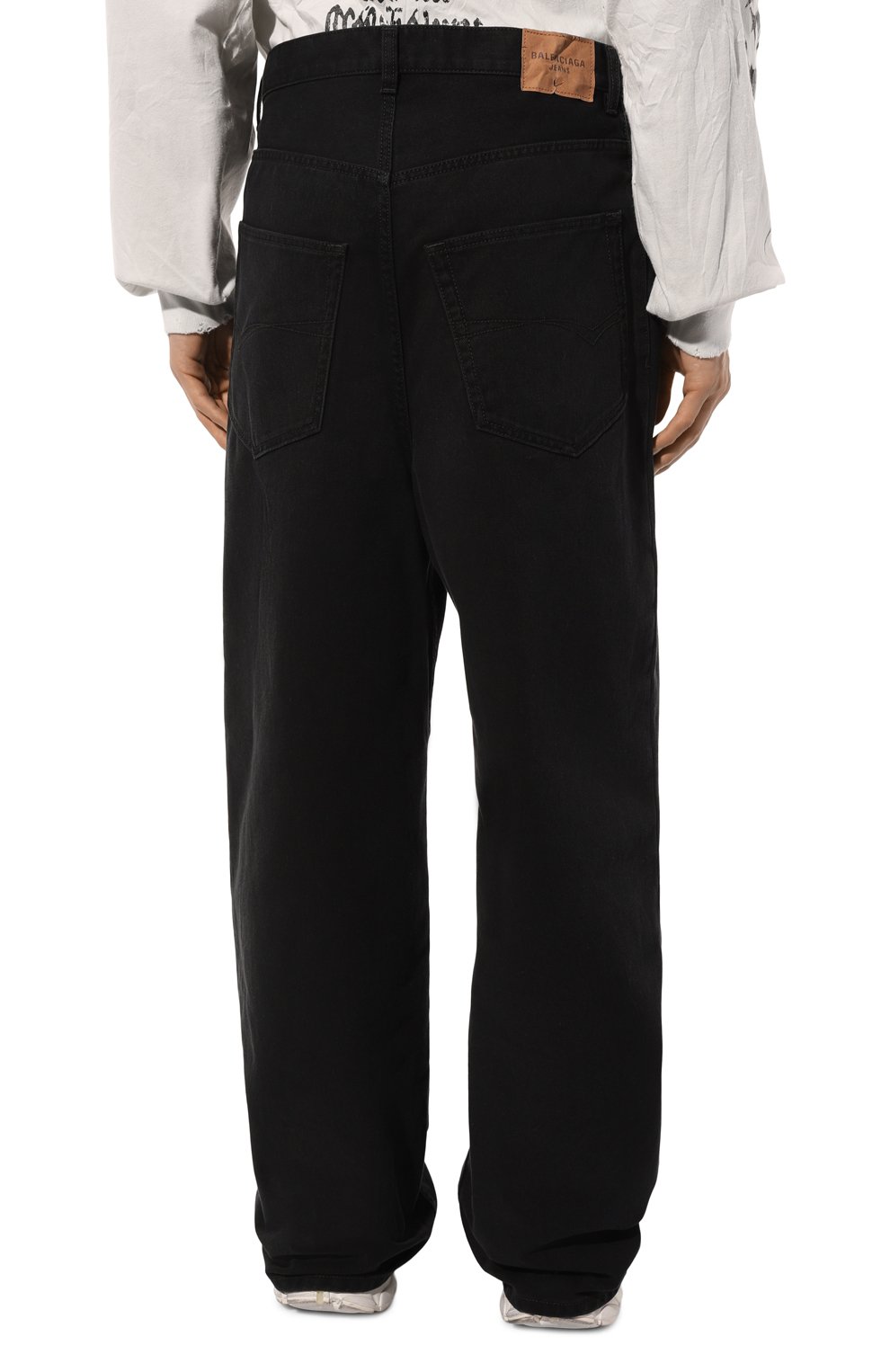 Джинсы BALENCIAGA черного цвета по цене 128000 руб., арт. 745213/TQW83, фото 4 Джинсы BALENCIAGA, арт. 745213/TQW83, фото 4