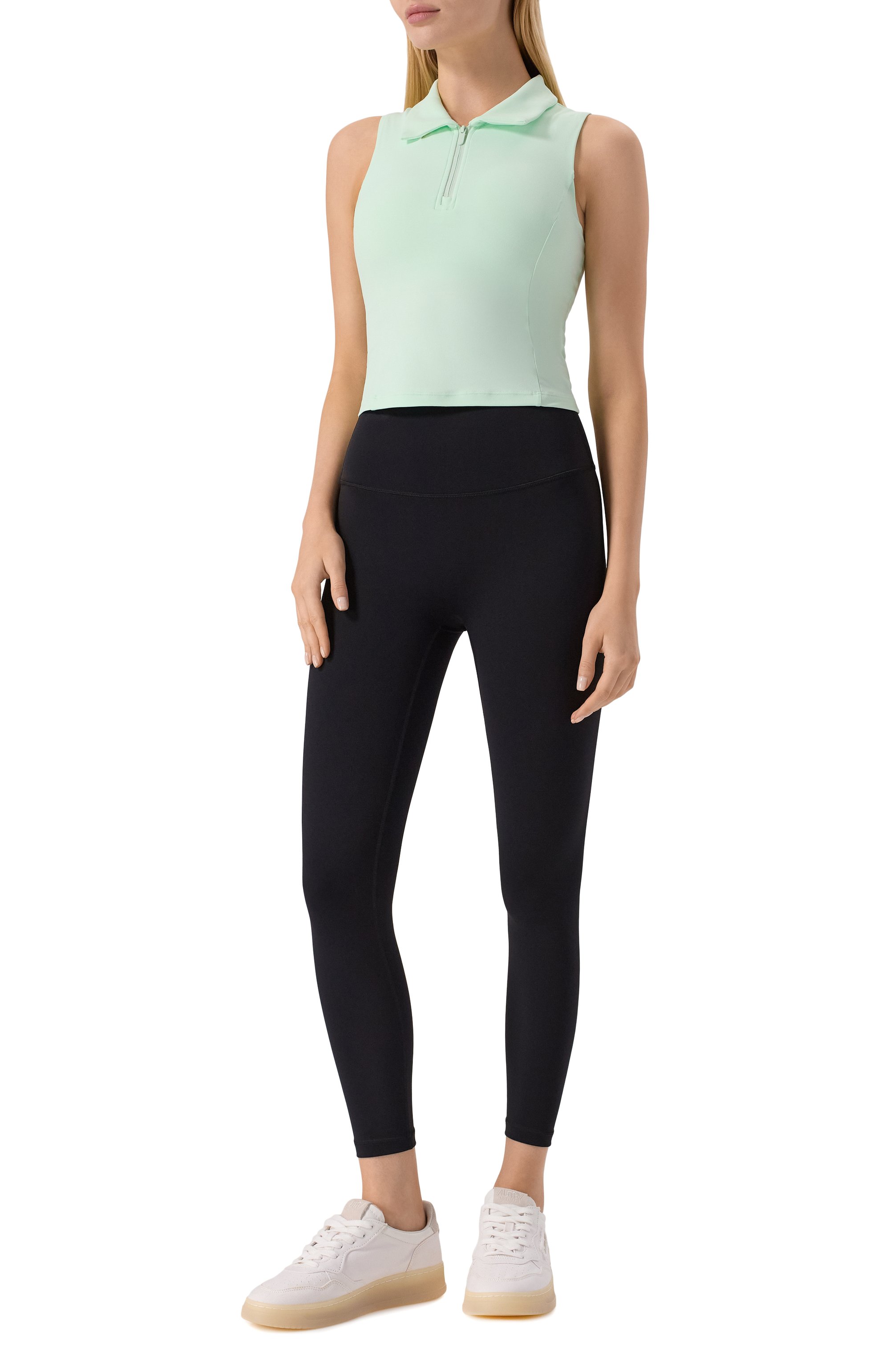 Топ DAILY REMINDER светло-зеленого цвета по цене 9900 руб., арт. T037-MT, фото 2 Топ DAILY REMINDER, арт. T037-MT, фото 2