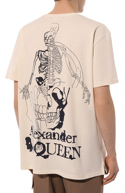 Хлопковая футболка ALEXANDER MCQUEEN бежевого цвета по цене 47500 руб., арт. 710937/QTZ32, фото 4 Хлопковая футболка ALEXANDER MCQUEEN, арт. 710937/QTZ32, фото 4