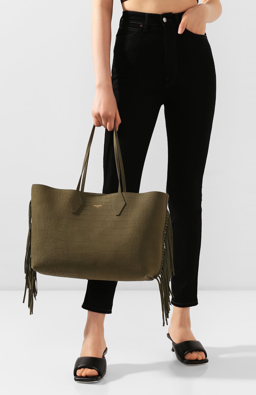 Сумка-шопер BALMAIN хаки цвета по цене 148000 руб., арт. TN1S448/LCSC, фото 2 Сумка-шопер BALMAIN, арт. TN1S448/LCSC, фото 2