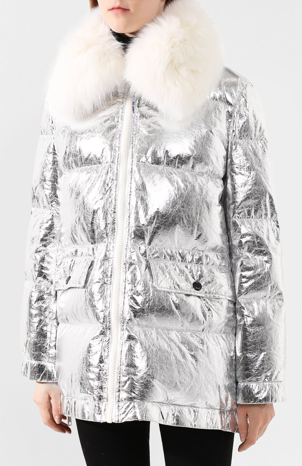 Пуховик YS ARMY PARIS серебряного цвета по цене 178000 руб., арт. 9WFV05676F62W, фото 3 Пуховик YS ARMY PARIS, арт. 9WFV05676F62W, фото 3