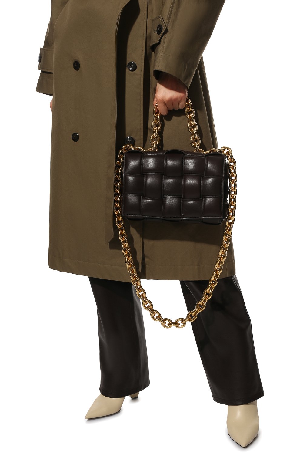 Сумка chain cassette BOTTEGA VENETA темно-коричневого цвета по цене 442500 руб., арт. 631421/VBWZ0, фото 6 Сумка chain cassette BOTTEGA VENETA, арт. 631421/VBWZ0, фото 6