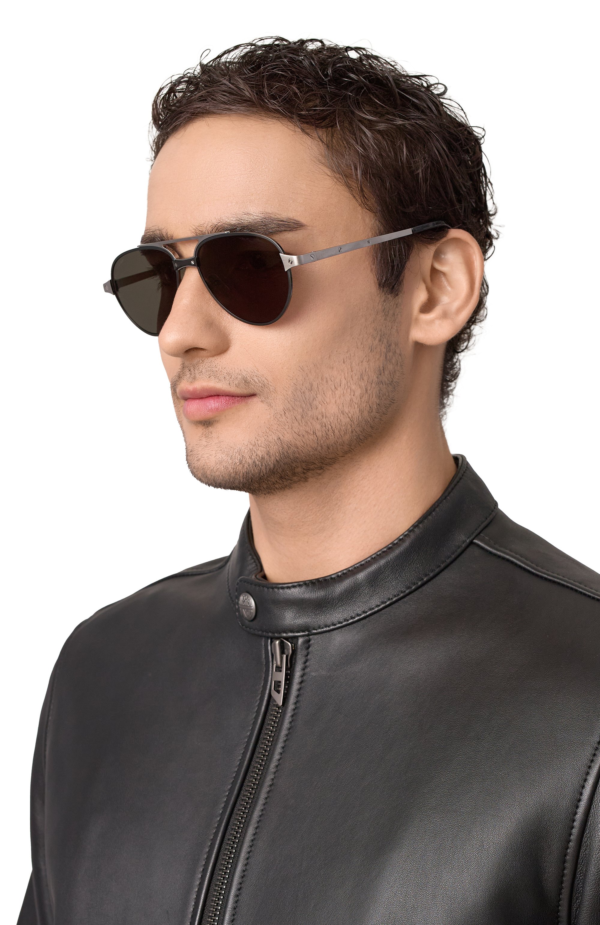 Солнцезащитные очки CARTIER зеленого цвета по цене 229000 руб., арт. CT0476S 005, фото 2 Солнцезащитные очки CARTIER, арт. CT0476S 005, фото 2