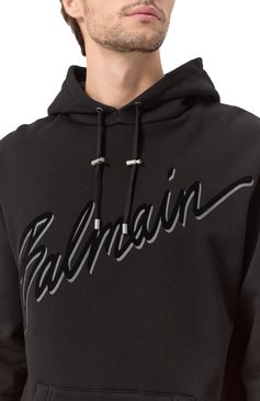 Мужской хлопковое худи BALMAIN черного цвета, арт. EH1JT047/BC86 | Фото 5 (Рукава: Длинные; Длина (для топов): Стандартные; Материал сплава: Проставлено; Драгоценные камни: Проставлено; Принт: С принтом; Мужское Кросс-КТ: Худи-одежда; Стили: Спорт-шик; Материал внешний: Хлопок)