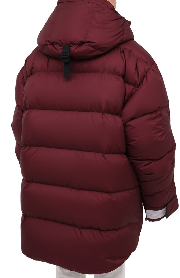 Женский пуховик ACNE STUDIOS бордового цвета, арт. B90401 | Фото 4 (Материал подклада: Синтетический материал; Материал внешний: Синтетический материал; Стили: Спорт-шик; Рукава: Длинные; Длина (верхняя одежда): До середины бедра; Материал утеплителя: Пух и перо; Кросс-КТ: Пуховик)