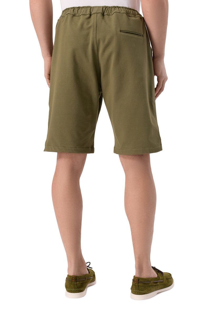 Мужские хлопковые шорты KITON хаки цвета, арт. UPSH0RTH0805284 | Фото 4 (Длина Шорты М: До колена; Материал внешний: Хлопок; Случай: Повседневный; Принт: Без принта; Стили: Милитари; Автоматизация ТО: Проставлено; Автоматизация состава: Проставлено; Детали: Без декора)