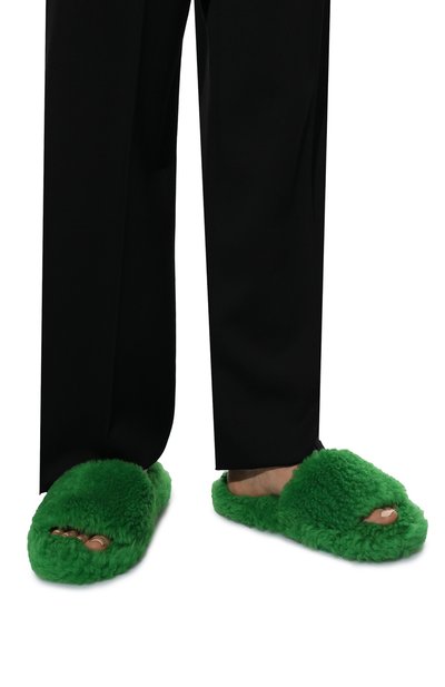 Меховые шлепанцы resort BOTTEGA VENETA зеленого цвета по цене 64650 руб., арт. 669414/VKV70, фото 3 Меховые шлепанцы resort BOTTEGA VENETA, арт. 669414/VKV70, фото 3